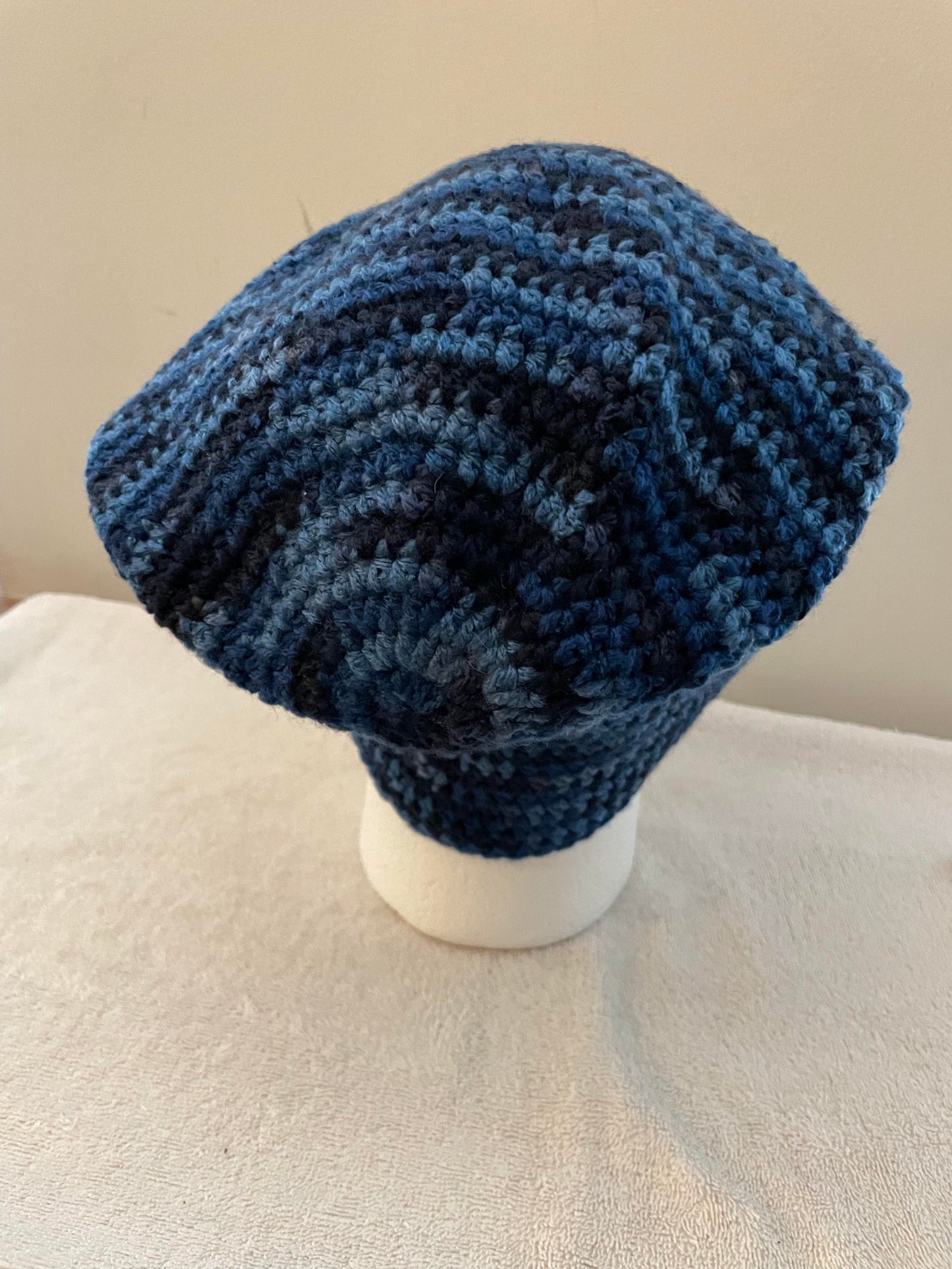 Slouchy beanie hat