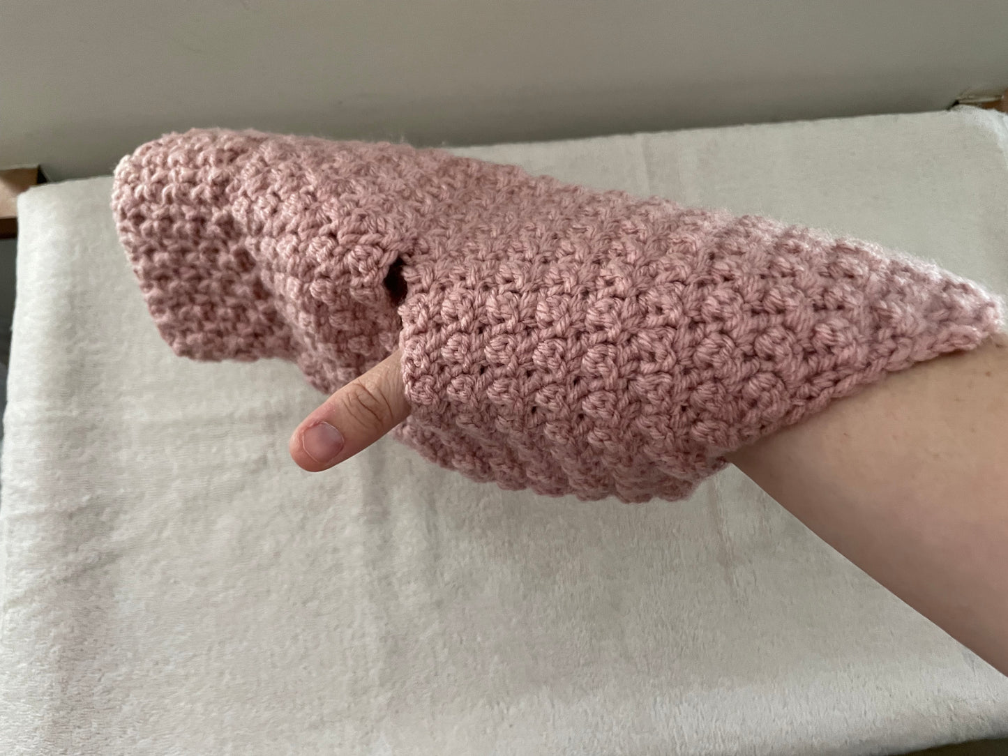 Dog Pinky sweater (small)
