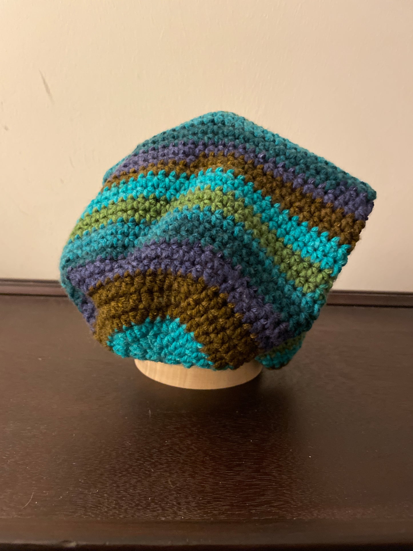 Slouchy hat for boy or girl
