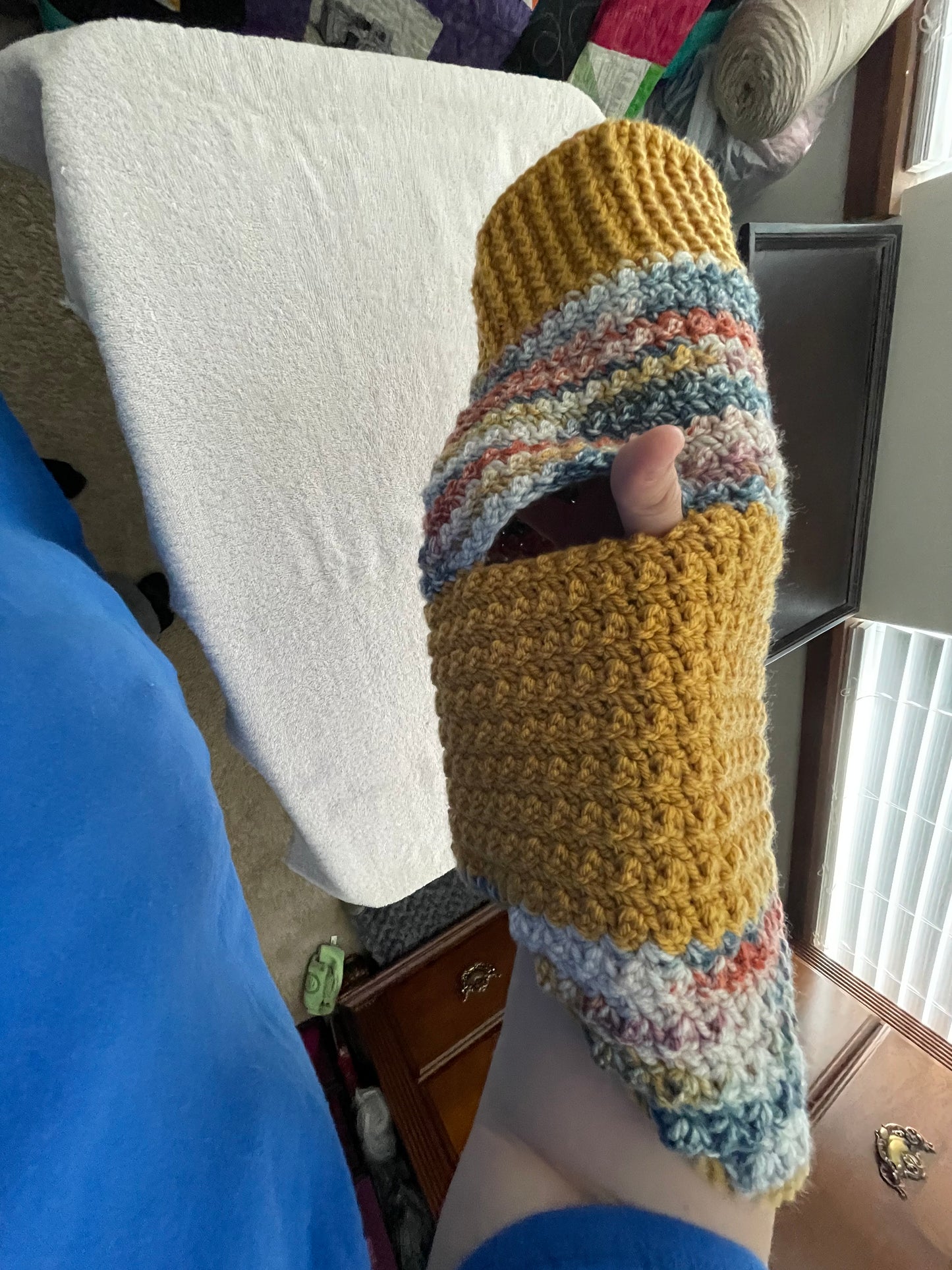 Dog Golden sweater (Medium)
